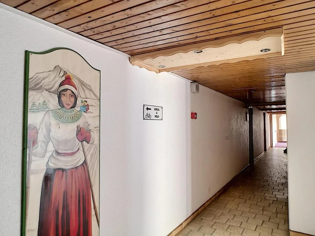 Apartmán Les Menuires : 2 Pieces, 6 Pers, Balcon Sud, Wifi, Animaux, Parking - Fr-1-178-75 Saint-Martin-de-Belleville 0*,